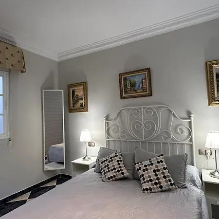 Piso En Malaga Apartment *
